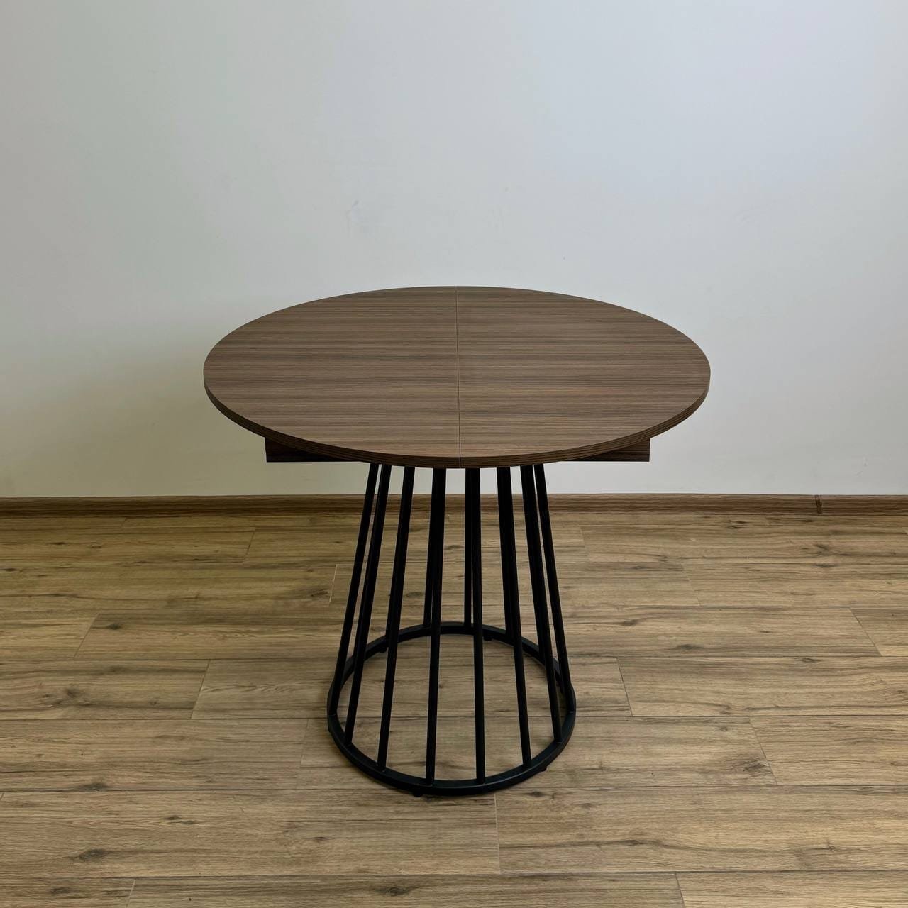 Išskleidžiamas stalas "Elantra" 3 dydžiai