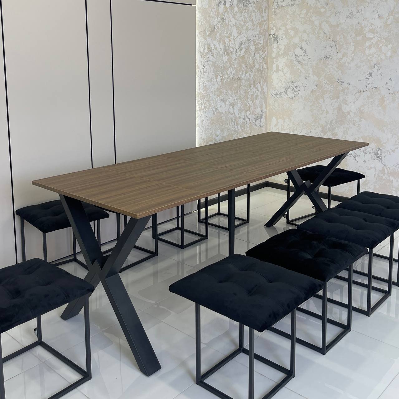 Išskleidžiamas stalas "Scandinavia"